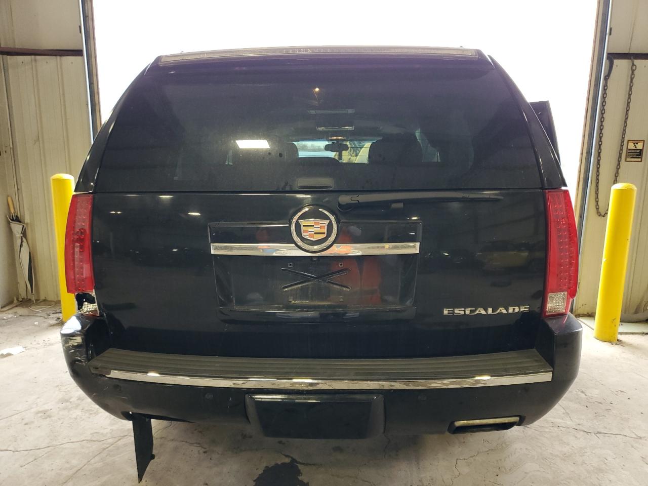 Photo 5 VIN: 1GYS4JEF9DR102859 - CADILLAC ESCALADE 