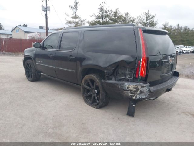 Photo 2 VIN: 1GYS4JEF9DR178632 - CADILLAC ESCALADE ESV 