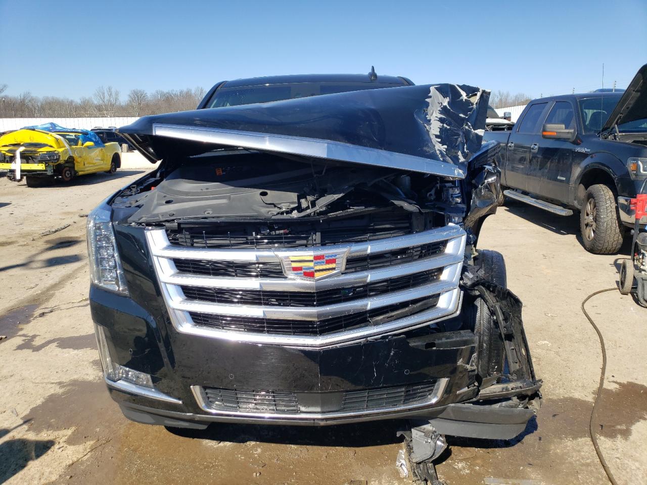 Photo 4 VIN: 1GYS4JKJ1JR263548 - CADILLAC ESCALADE ESV 