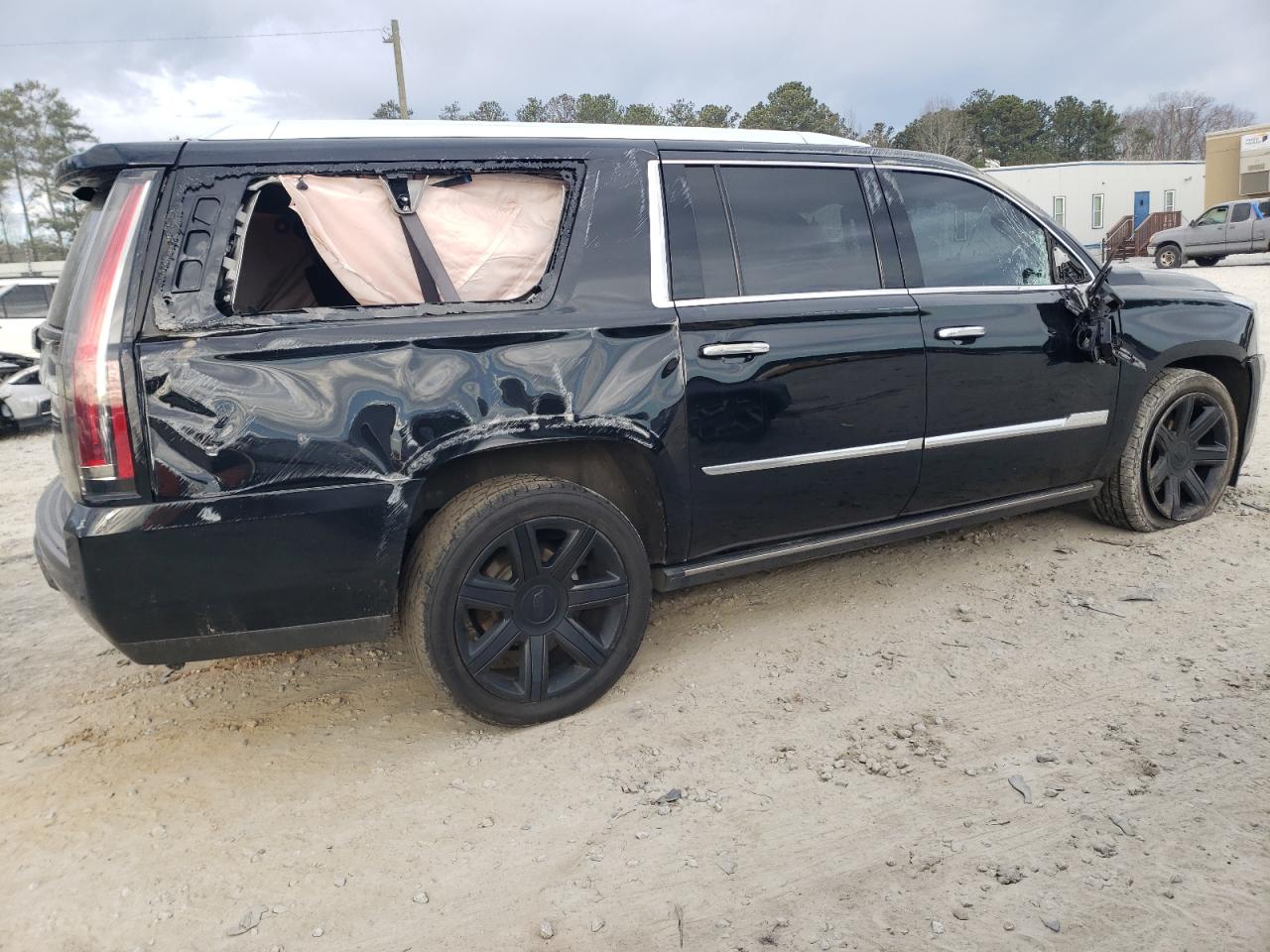 Photo 2 VIN: 1GYS4JKJ4HR139896 - CADILLAC ESCALADE 