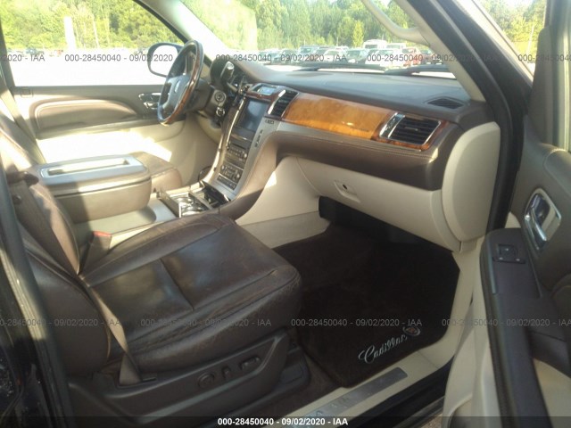 Photo 4 VIN: 1GYS4KEF2BR120820 - CADILLAC ESCALADE ESV 