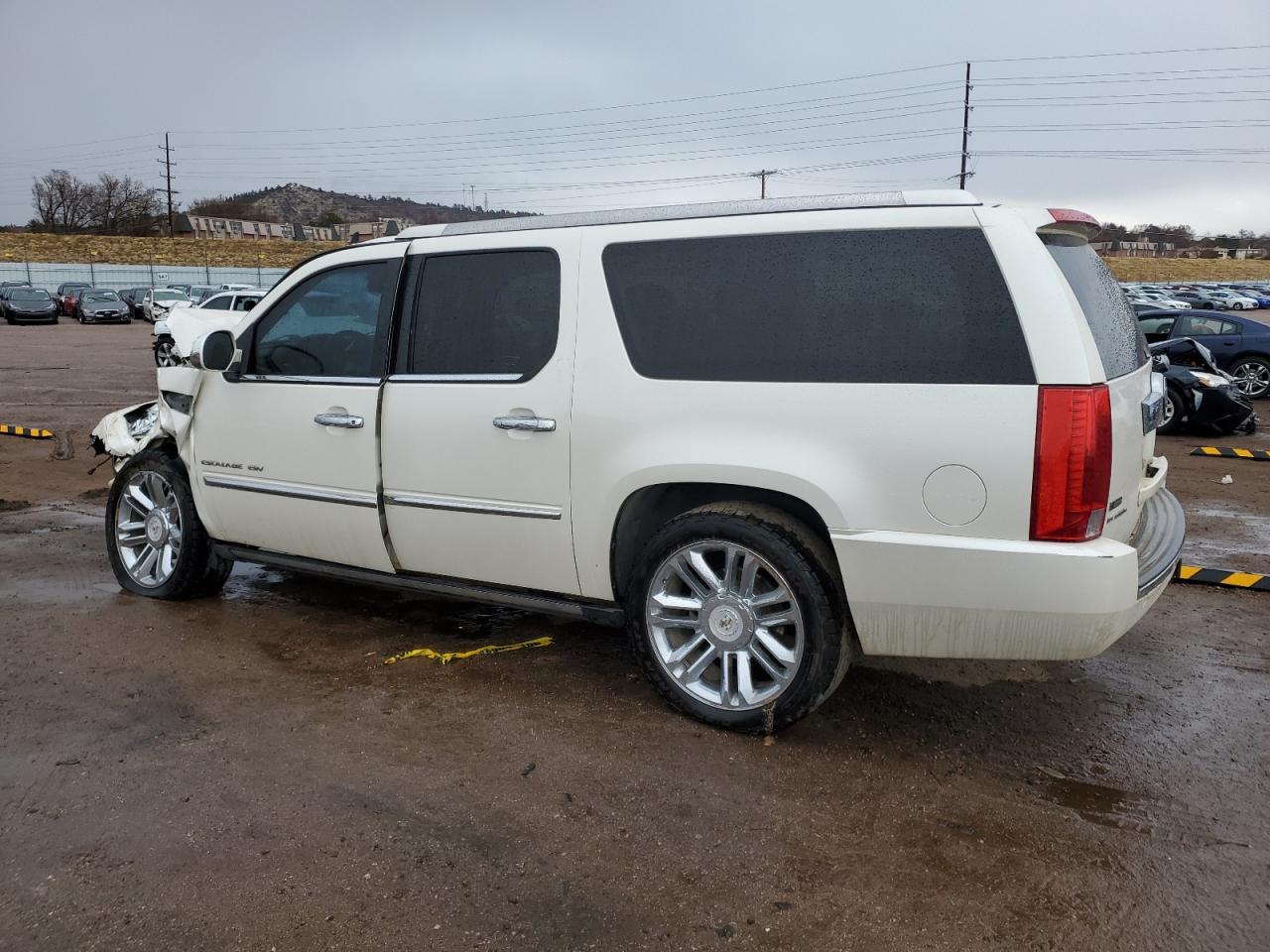 Photo 1 VIN: 1GYS4KEF2BR247258 - CADILLAC ESCALADE 