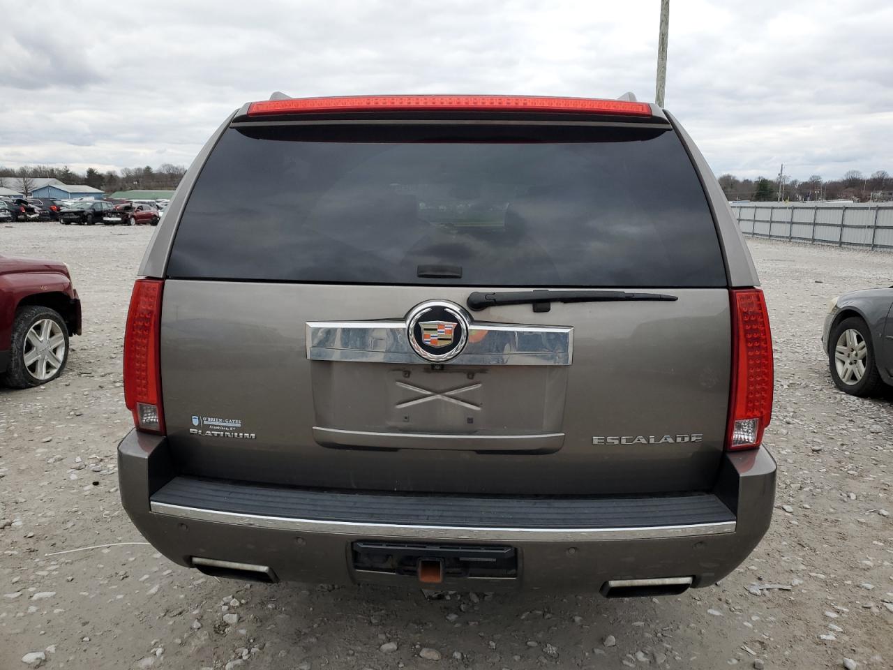 Photo 5 VIN: 1GYS4KEF3DR167812 - CADILLAC ESCALADE 