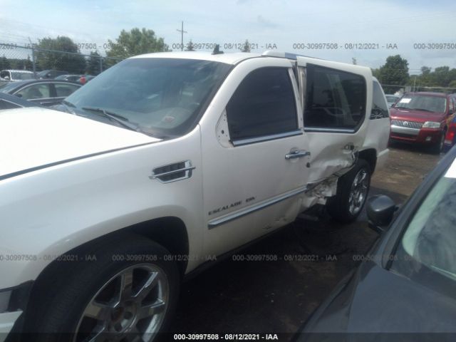 Photo 5 VIN: 1GYS4KEF4CR133473 - CADILLAC ESCALADE ESV 