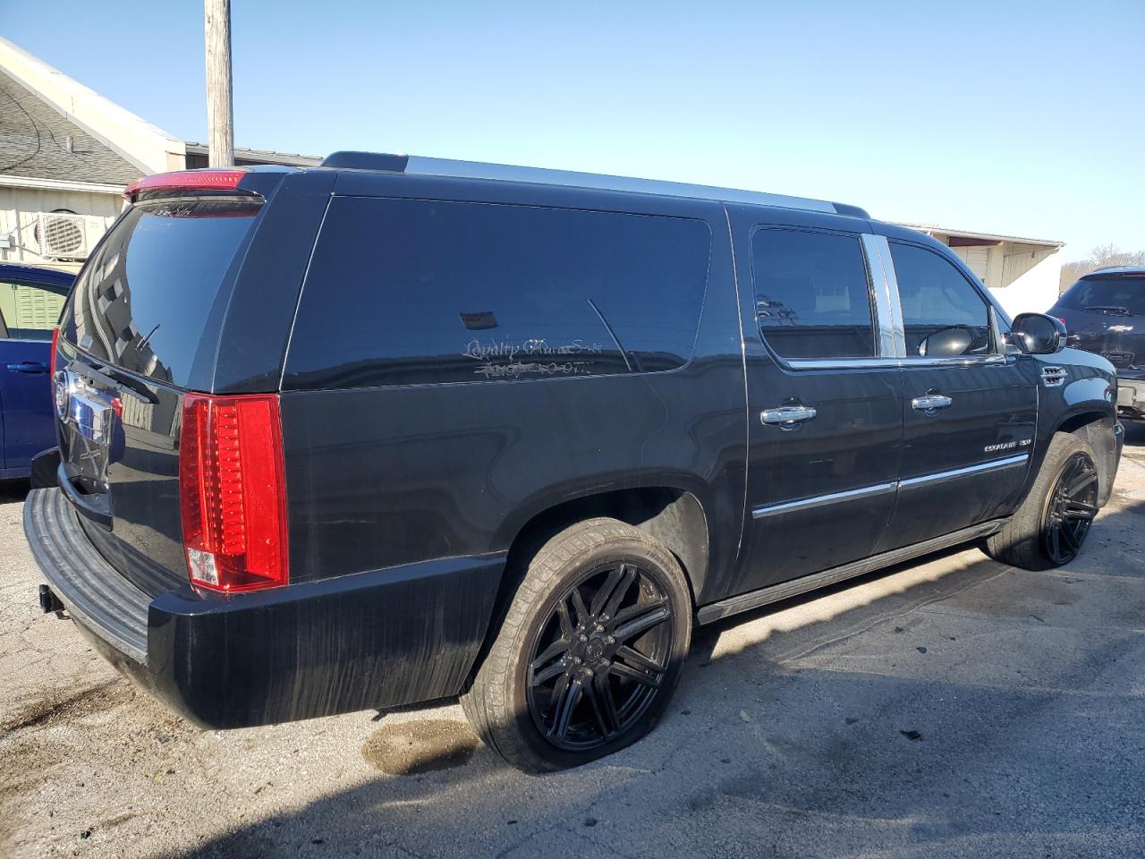 Photo 2 VIN: 1GYS4KEF4DR247197 - CADILLAC ESCALADE E 