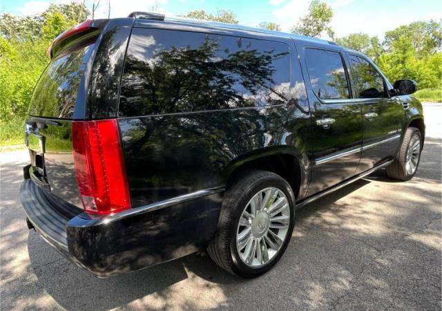 Photo 3 VIN: 1GYS4KEF4DR247197 - CADILLAC ESCALADE E 