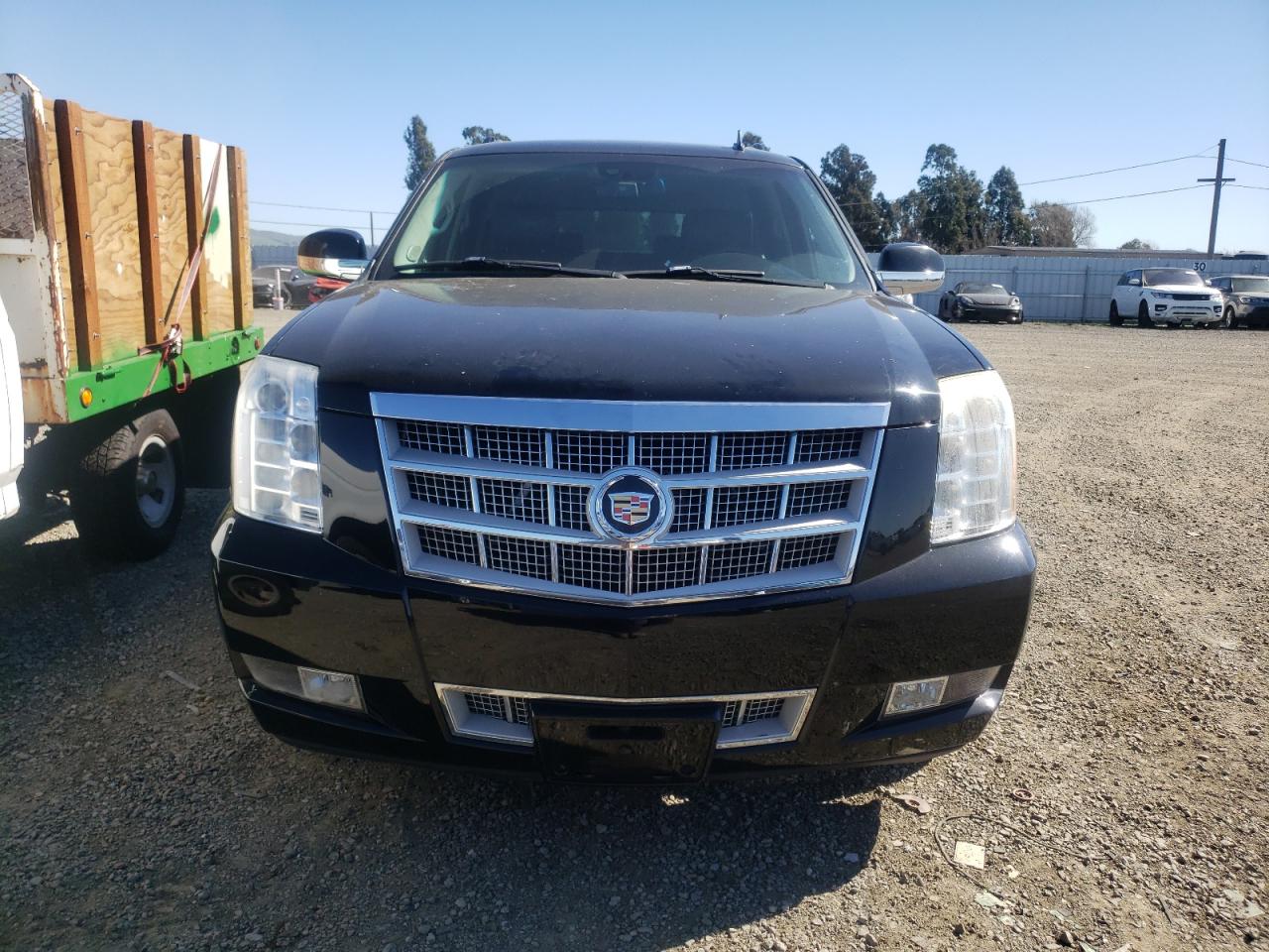 Photo 4 VIN: 1GYS4KEF4ER164127 - CADILLAC ESCALADE 