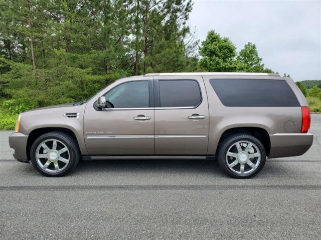 Photo 1 VIN: 1GYS4KEF7DR114792 - CADILLAC ESCALADE ESV 