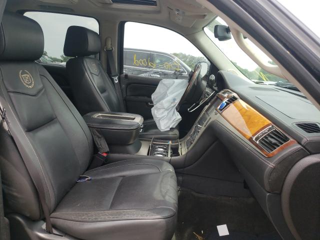 Photo 4 VIN: 1GYS4KEFXDR206041 - CADILLAC ESCALADE E 