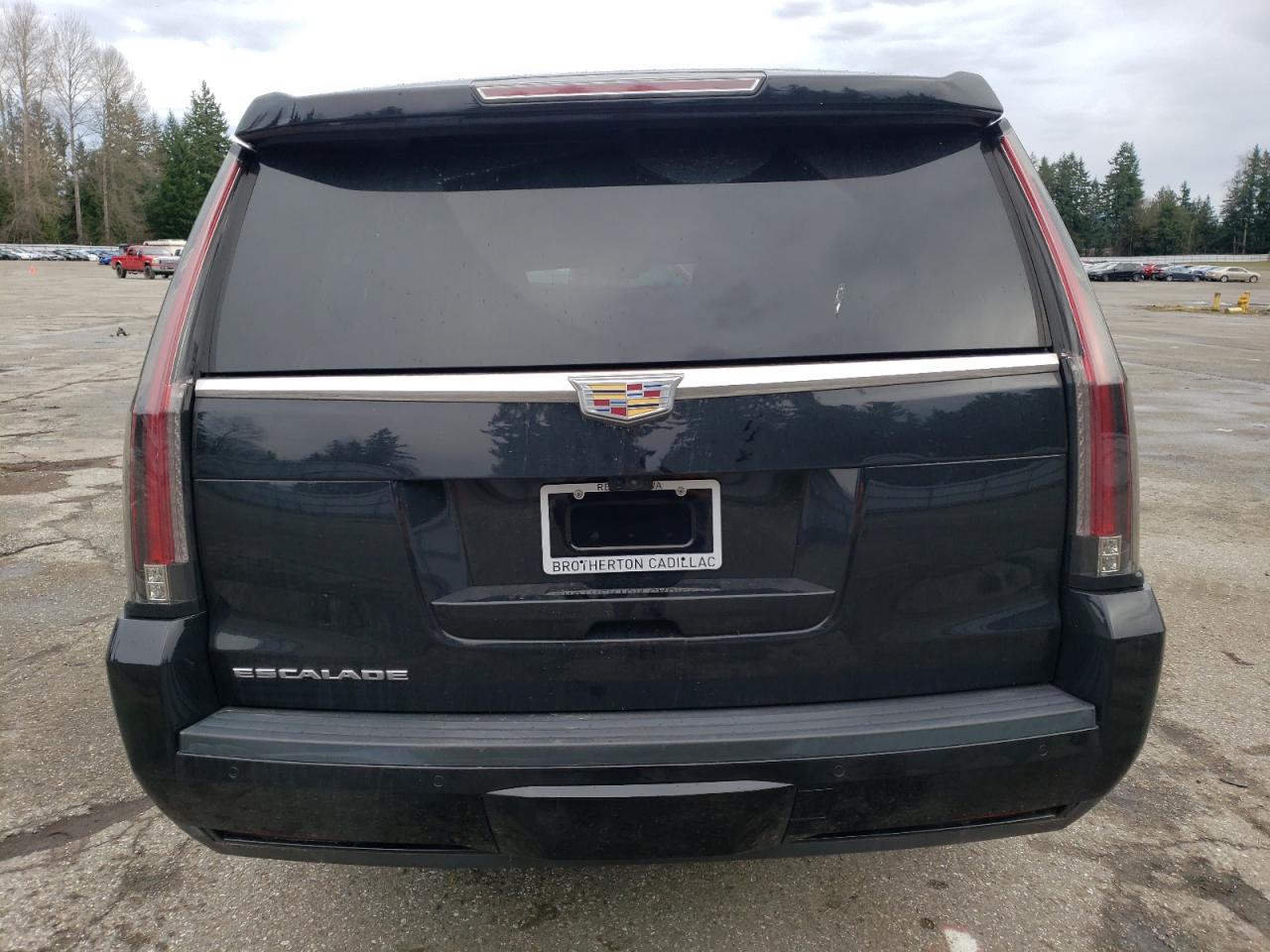 Photo 5 VIN: 1GYS4KKJ6JR131262 - CADILLAC ESCALADE 