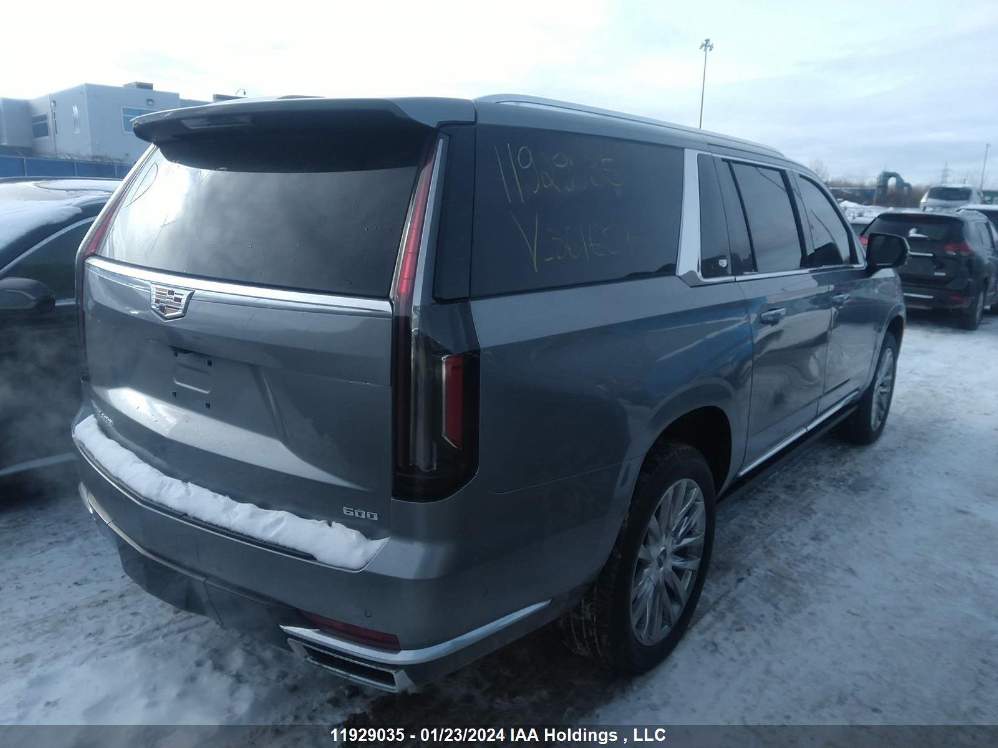 Photo 3 VIN: 1GYS4LKL6PR361657 - CADILLAC ESCALADE 