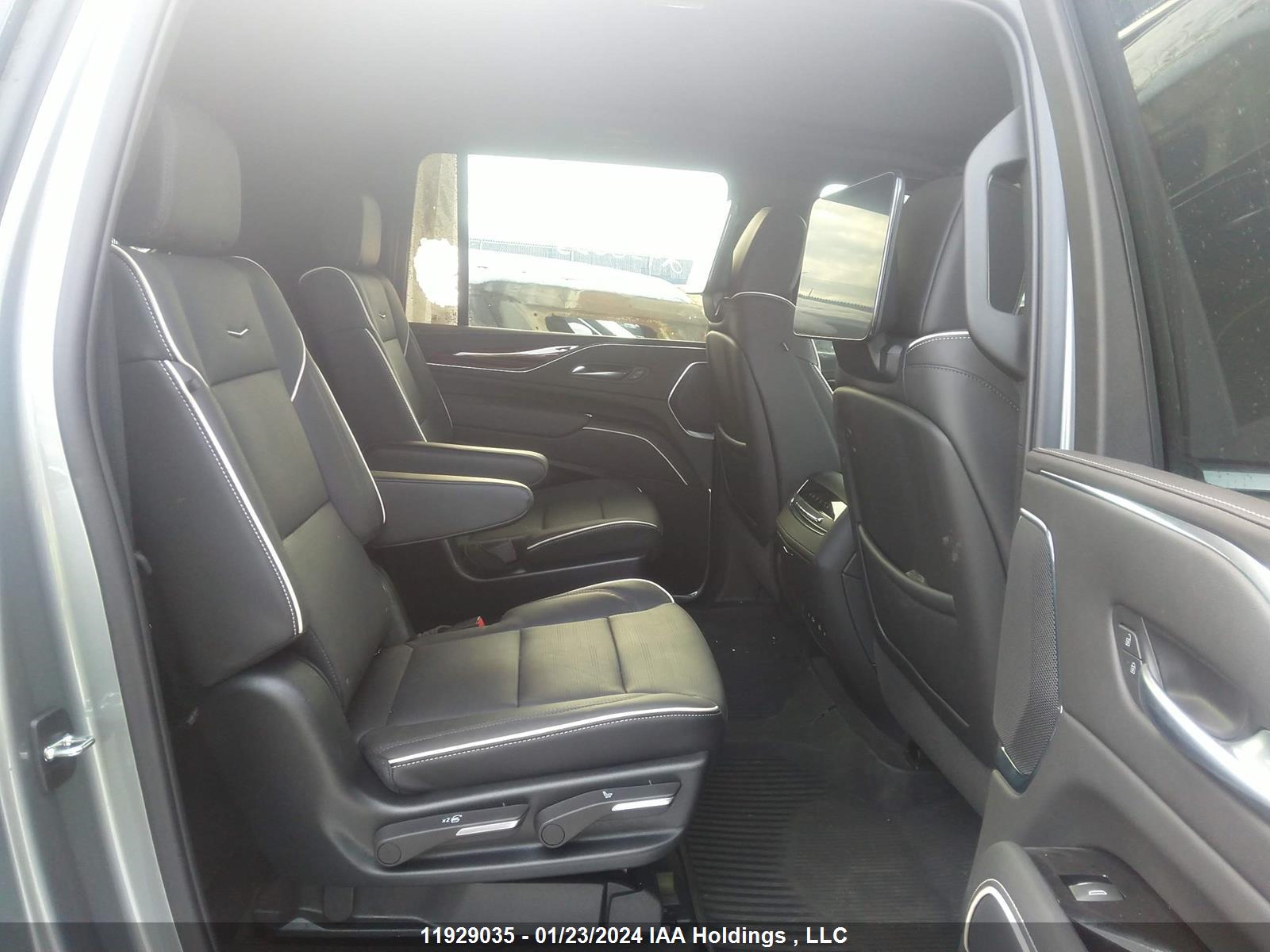 Photo 7 VIN: 1GYS4LKL6PR361657 - CADILLAC ESCALADE 