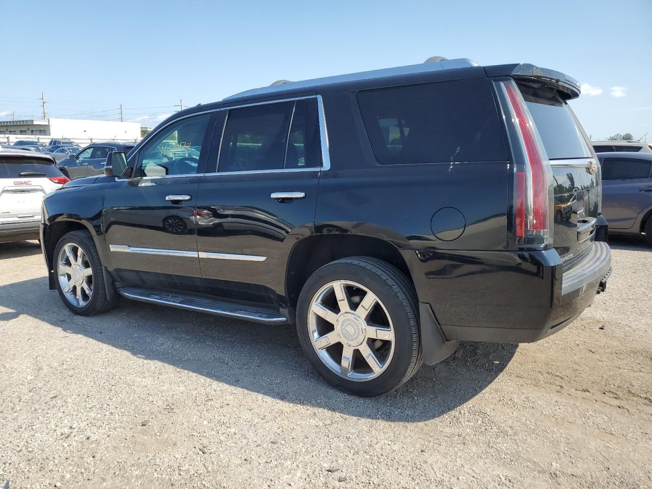 Photo 1 VIN: 1GYS4MKJ5FR665002 - CADILLAC ESCALADE 