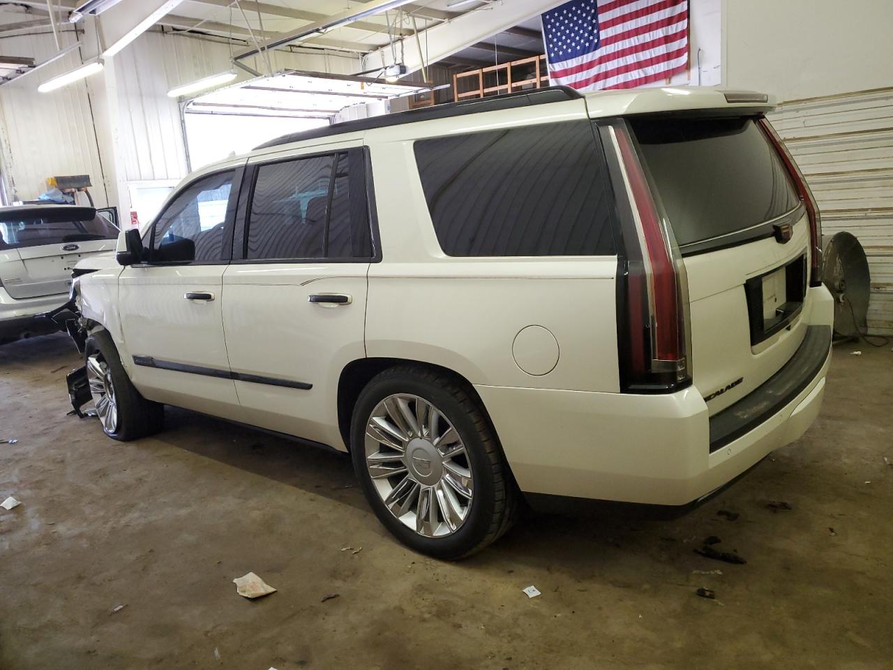 Photo 1 VIN: 1GYS4MKJ6FR646233 - CADILLAC ESCALADE 