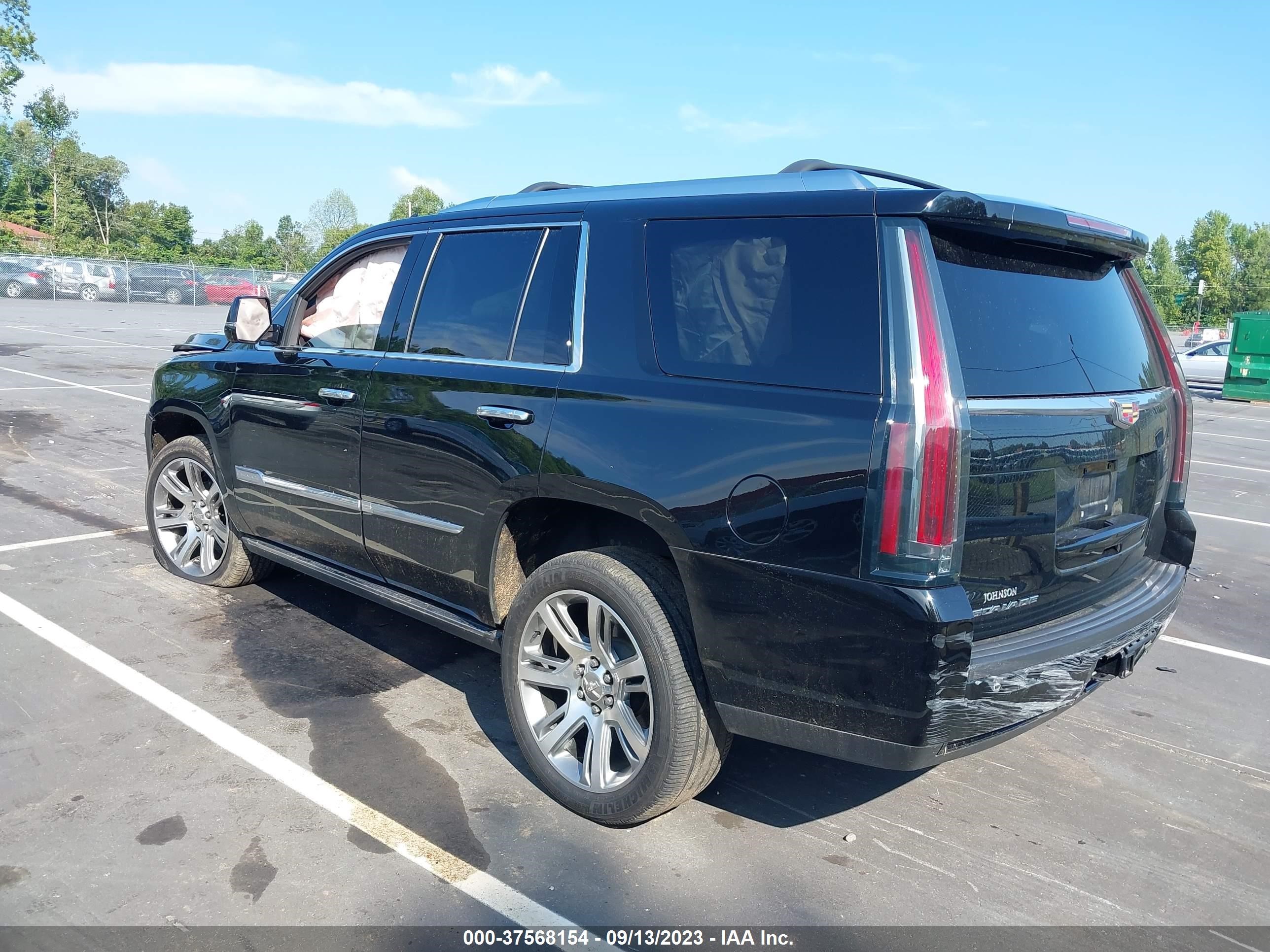 Photo 2 VIN: 1GYS4NKJ8FR560718 - LINCOLN TOWNCAR 