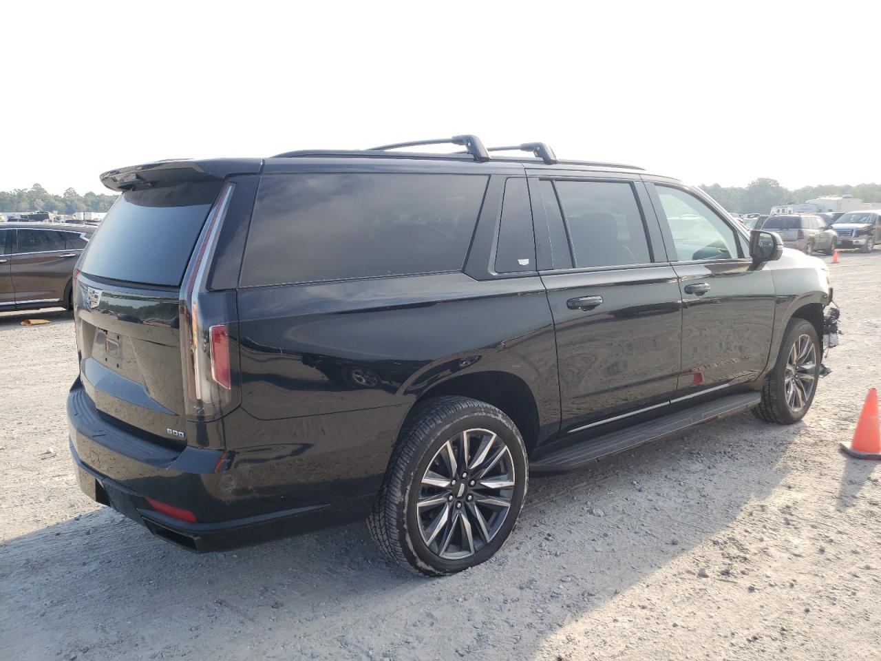 Photo 3 VIN: 1GYS4NKL4MR225275 - CADILLAC ESCALADE 