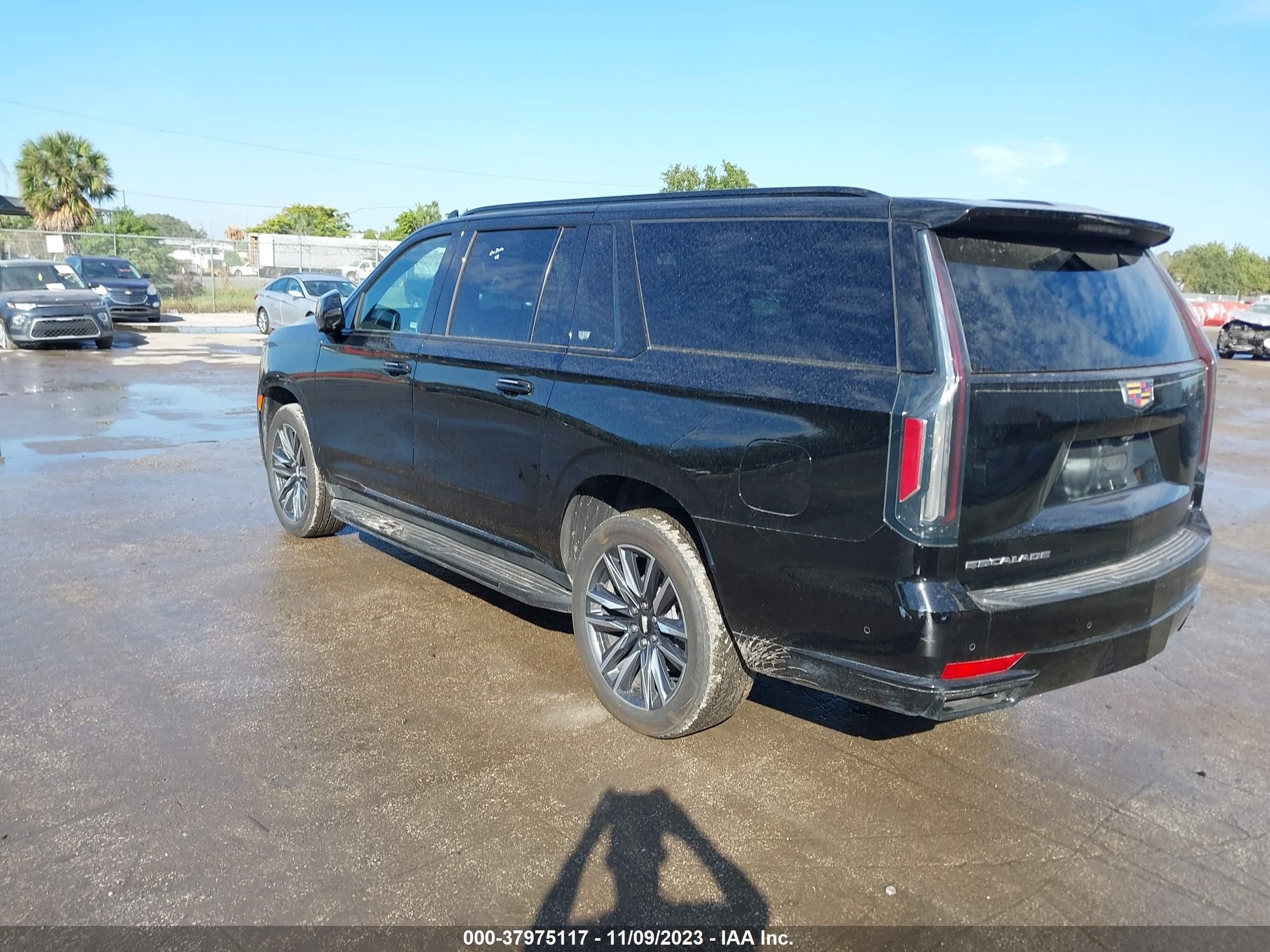 Photo 2 VIN: 1GYS4NKL5PR281827 - CADILLAC ESCALADE 