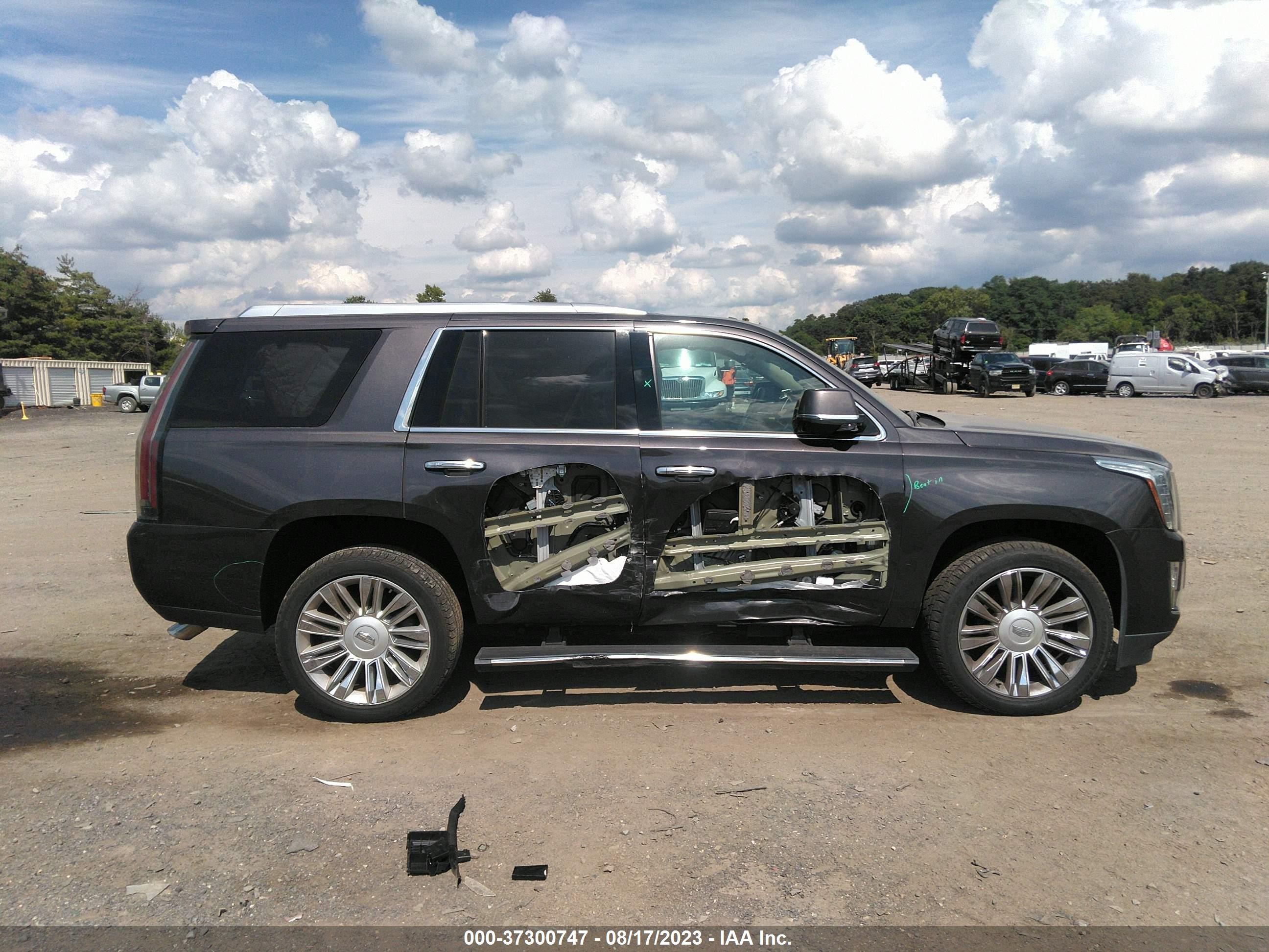 Photo 12 VIN: 1GYS4PKJ9FR731892 - CADILLAC ESCALADE 