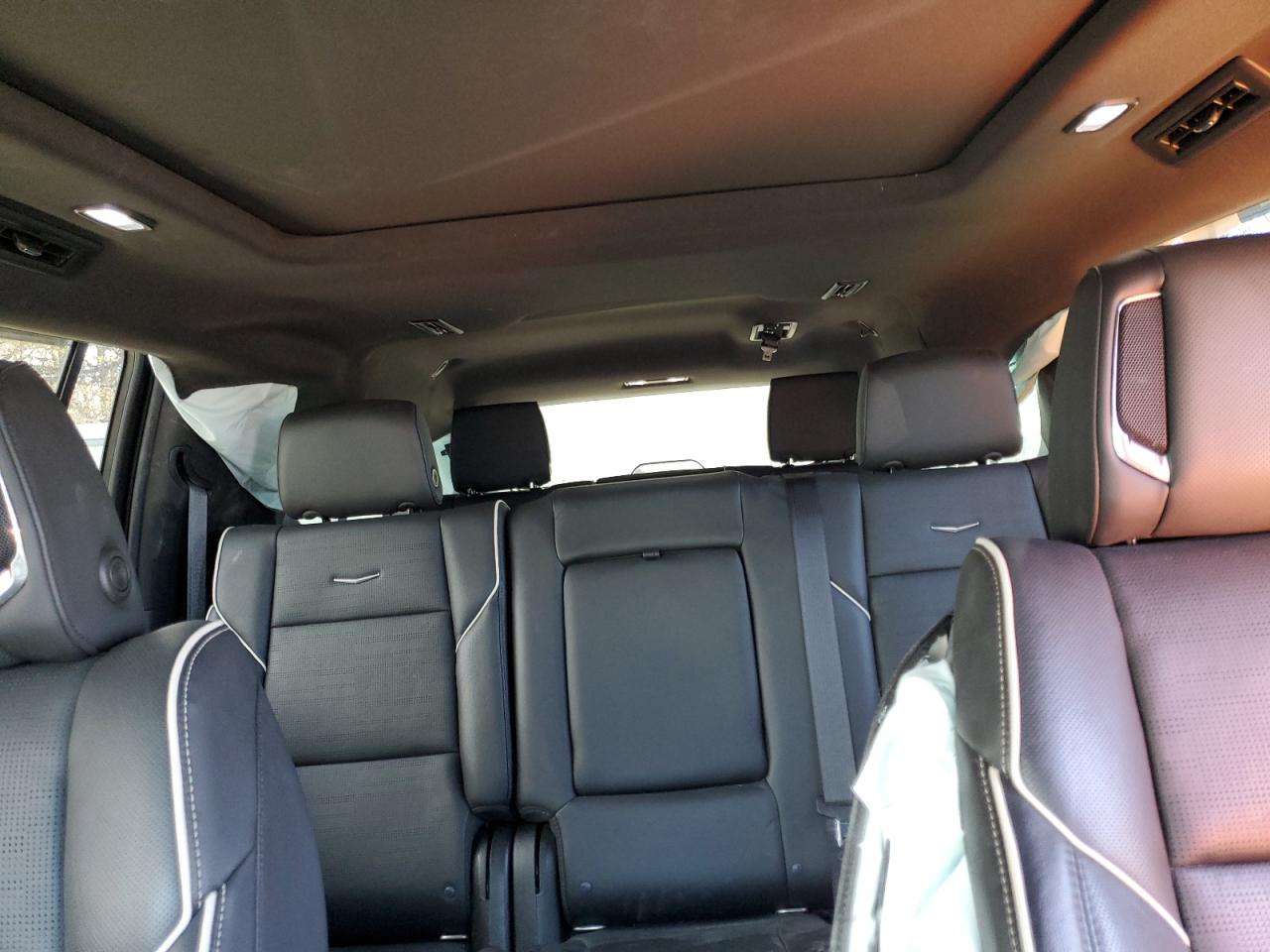 Photo 9 VIN: 1GYS4PKL1MR467579 - CADILLAC ESCALADE 