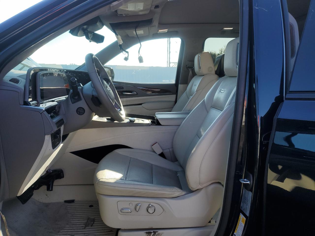 Photo 6 VIN: 1GYS4RKL1PR371807 - CADILLAC ESCALADE E 