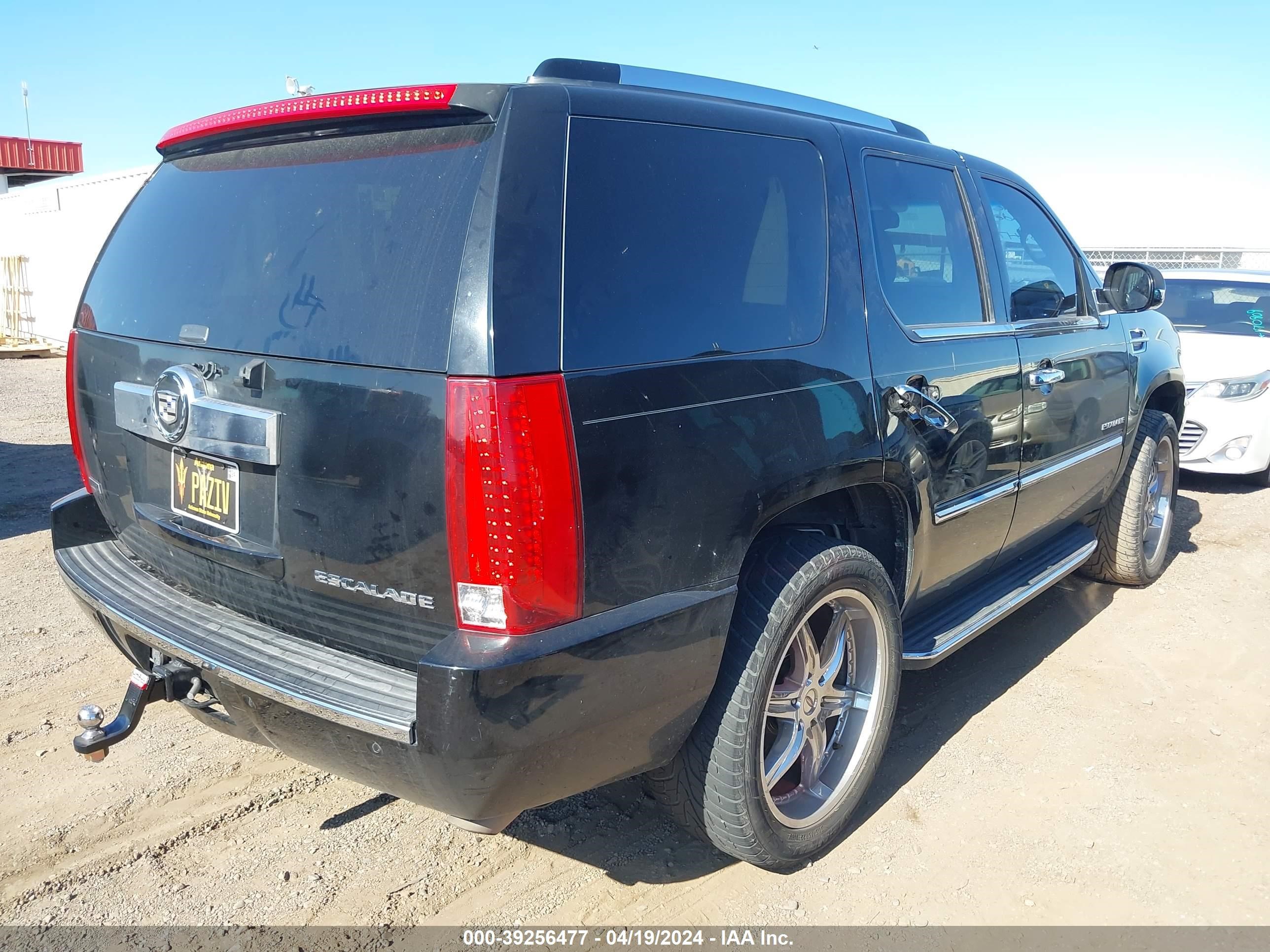 Photo 3 VIN: 1GYUCBEF3AR122327 - CADILLAC ESCALADE 