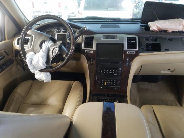 Photo 8 VIN: 1GYUCCEF3AR120647 - CADILLAC ESCALADE P 