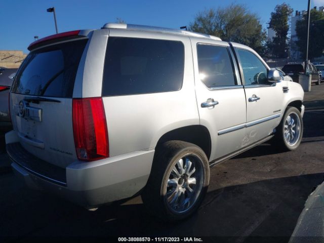 Photo 3 VIN: 1GYUCCEF6AR269165 - CADILLAC ESCALADE 