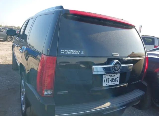 Photo 2 VIN: 1GYUCCEF7AR172640 - CADILLAC ESCALADE 