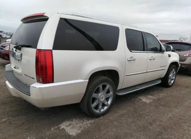 Photo 3 VIN: 1GYUCHEF1AR188782 - CADILLAC ESCALADE ESV 