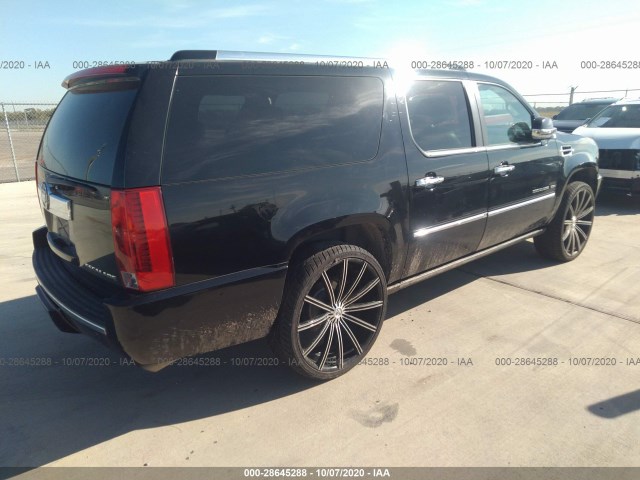 Photo 3 VIN: 1GYUCJEF5AR109959 - CADILLAC ESCALADE ESV 