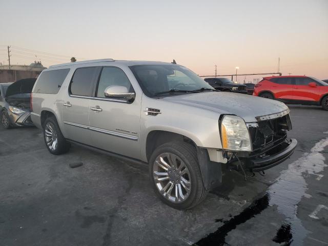 Photo 3 VIN: 1GYUCJEF8AR176099 - CADILLAC ESCALADE E 