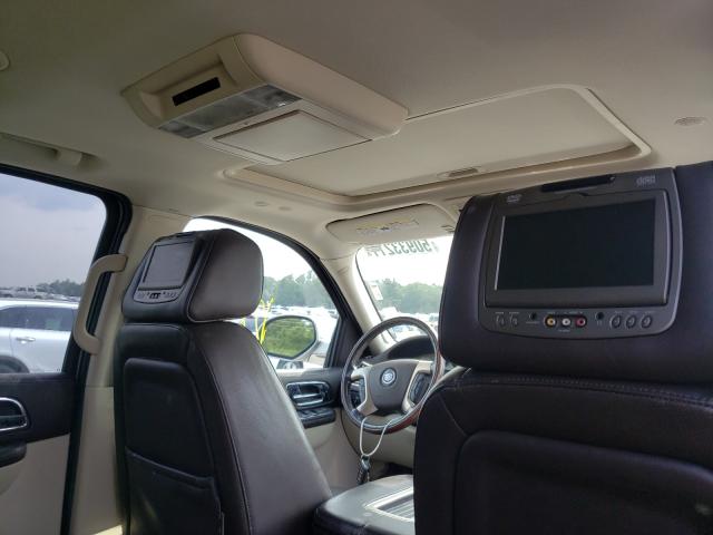 Photo 8 VIN: 1GYUCKEF4AR202543 - CADILLAC ESCALADE E 