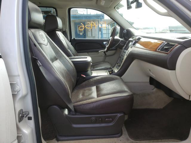 Photo 4 VIN: 1GYUCKEF4AR277503 - CADILLAC ESCALADE E 