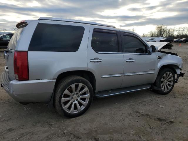 Photo 2 VIN: 1GYUKBEF0AR137385 - CADILLAC ESCALADE 