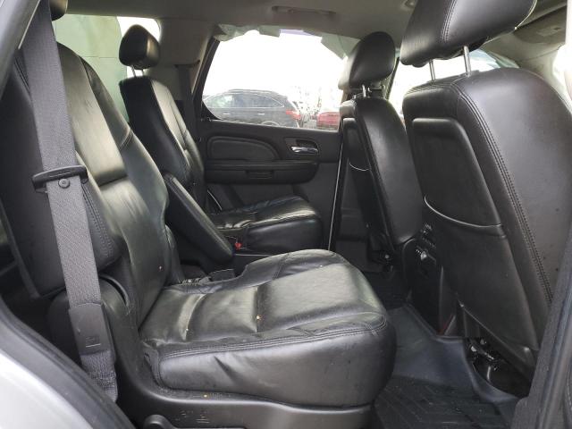 Photo 9 VIN: 1GYUKBEF0AR137385 - CADILLAC ESCALADE 