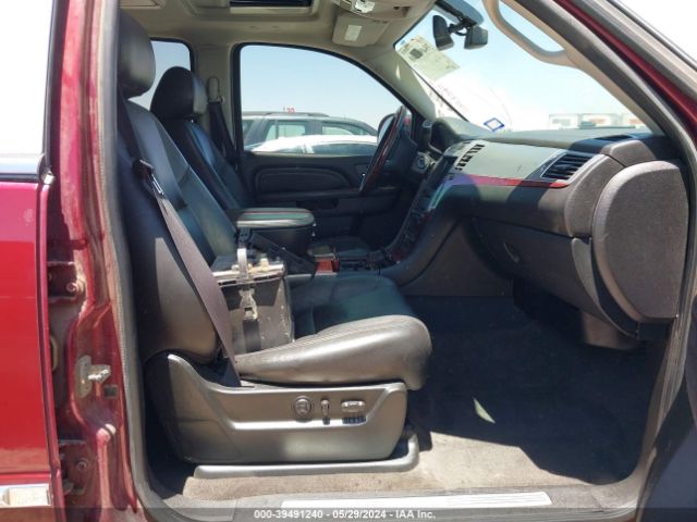 Photo 4 VIN: 1GYUKBEF0AR233551 - CADILLAC ESCALADE 