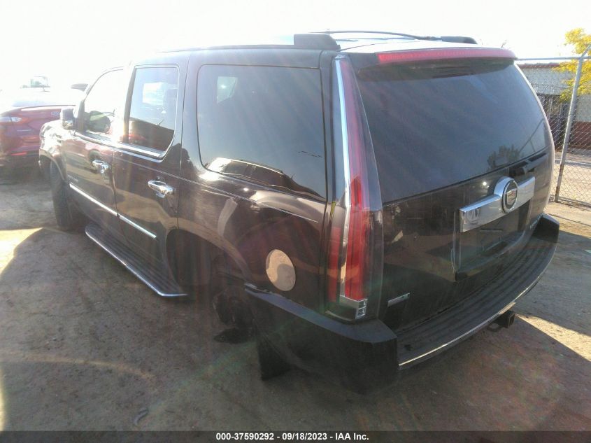 Photo 2 VIN: 1GYUKBEF3AR117146 - CADILLAC ESCALADE 