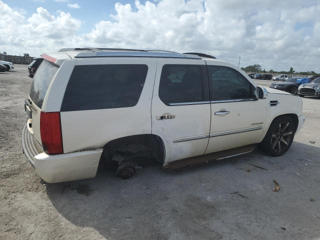 Photo 2 VIN: 1GYUKBEF5AR132344 - CADILLAC ESCALADE 