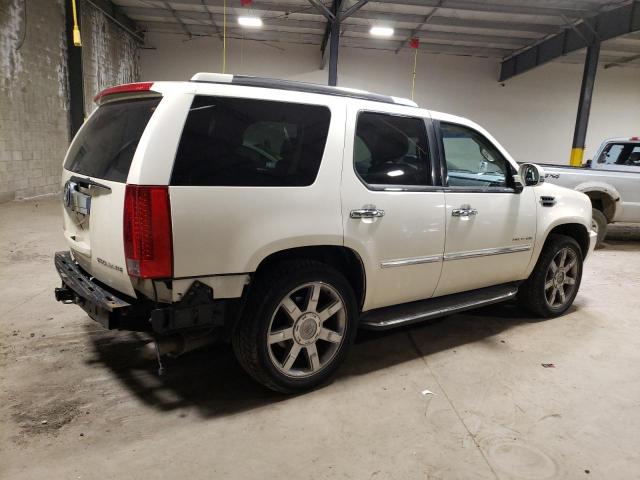 Photo 2 VIN: 1GYUKBEF7AR134189 - CADILLAC ESCALADE L 