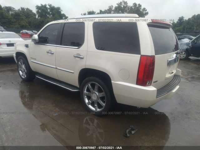 Photo 2 VIN: 1GYUKBEF8AR101377 - CADILLAC ESCALADE 