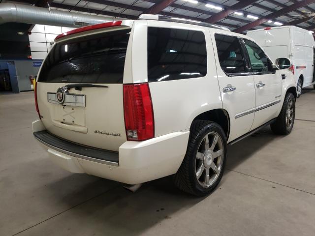 Photo 3 VIN: 1GYUKCEF4AR152090 - CADILLAC ESCALADE P 