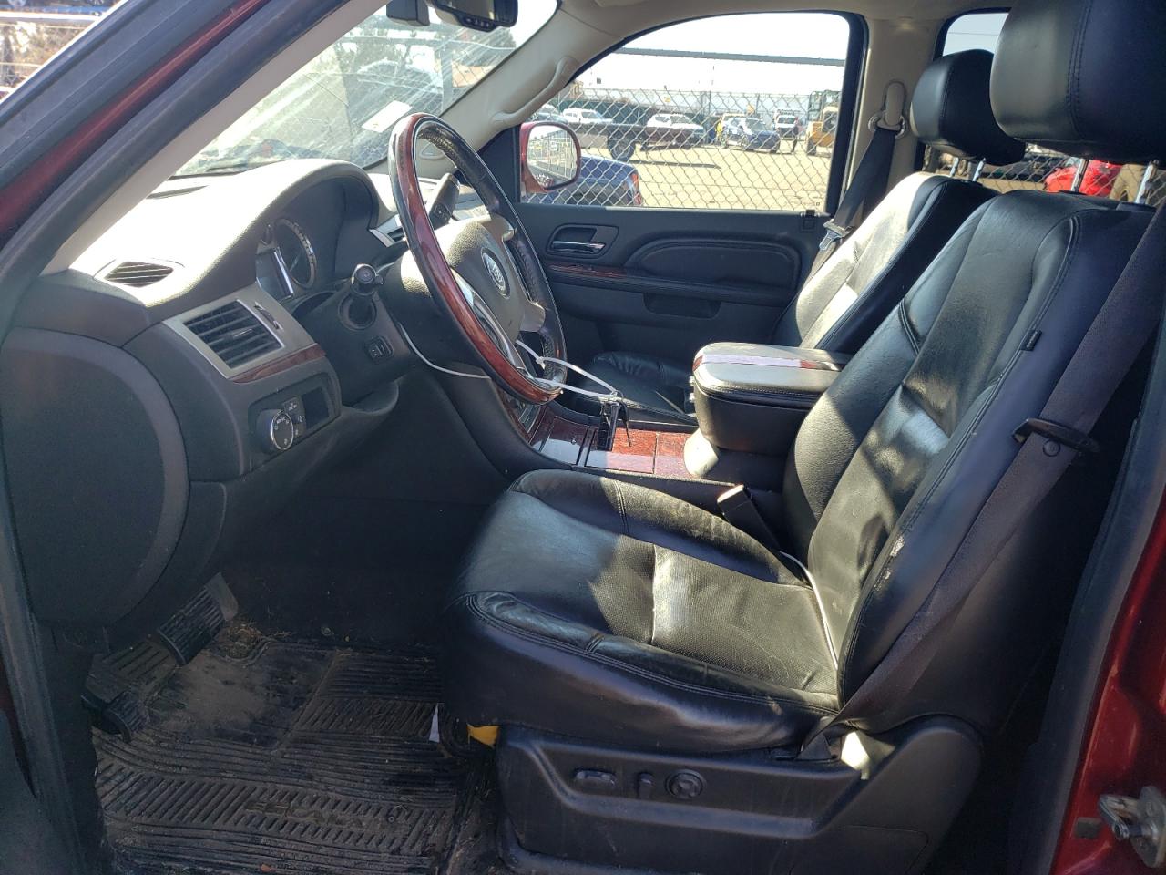 Photo 6 VIN: 1GYUKCEF5AR221823 - CADILLAC ESCALADE 