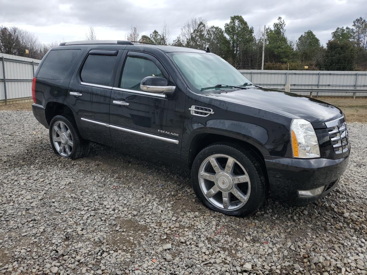 Photo 3 VIN: 1GYUKCEF6AR271355 - CADILLAC ESCALADE 