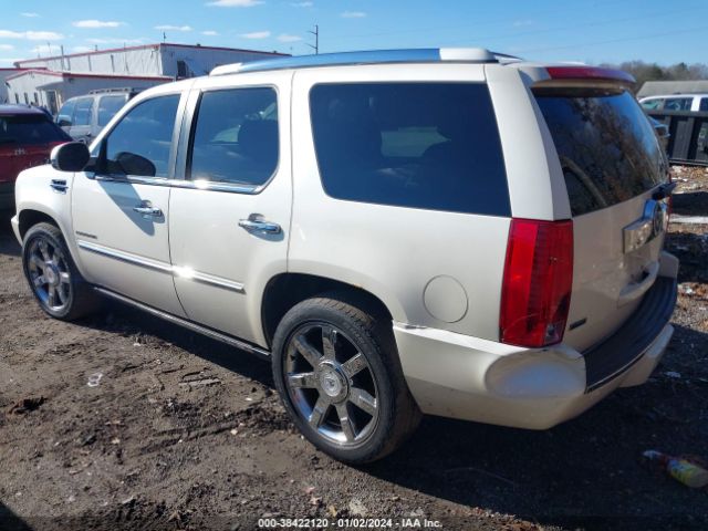 Photo 2 VIN: 1GYUKCEF9AR136905 - CADILLAC ESCALADE 