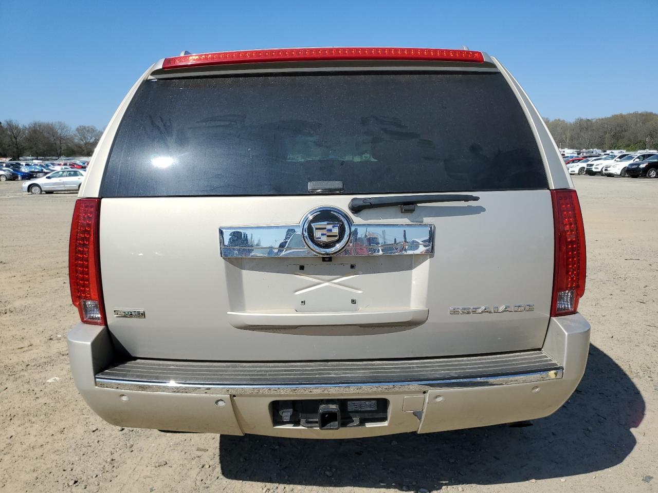 Photo 5 VIN: 1GYUKCEF9AR264626 - CADILLAC ESCALADE 