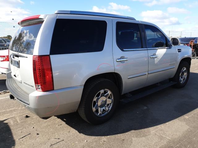 Photo 3 VIN: 1GYUKDEF3AR179321 - CADILLAC ESCALADE P 