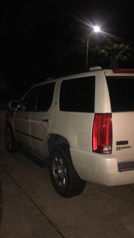 Photo 3 VIN: 1GYUKEEJ9AR221064 - CADILLAC ESCALADE H 