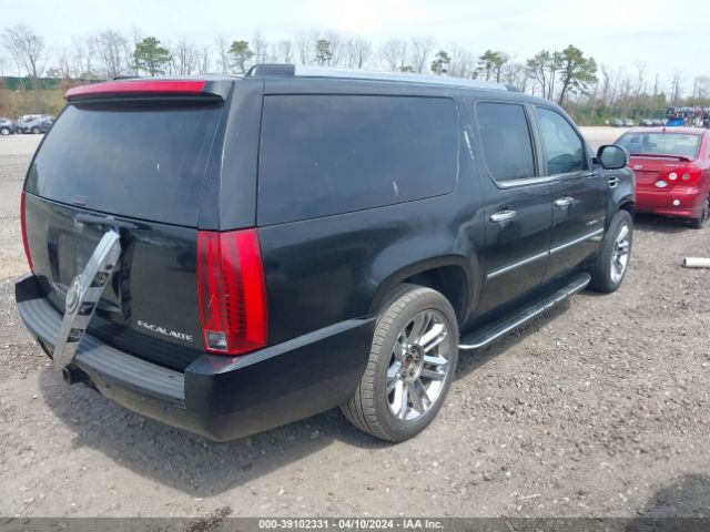 Photo 3 VIN: 1GYUKHEF1AR182421 - CADILLAC ESCALADE ESV 