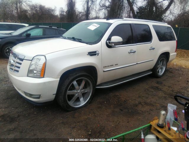 Photo 1 VIN: 1GYUKHEF2AR177762 - CADILLAC ESCALADE ESV 