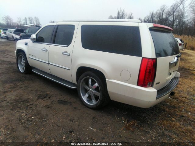 Photo 2 VIN: 1GYUKHEF2AR177762 - CADILLAC ESCALADE ESV 